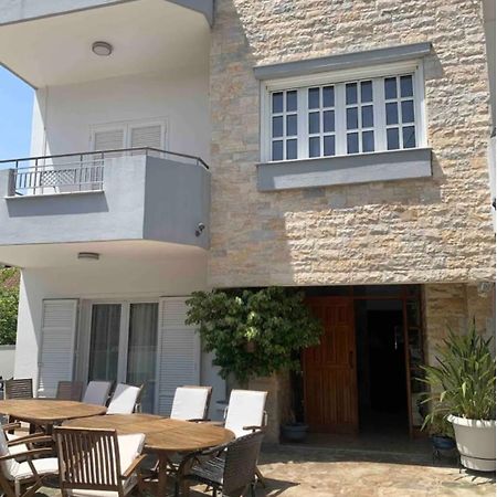 Home4U, Just 7Km From Airport Markópoulon Exterior foto