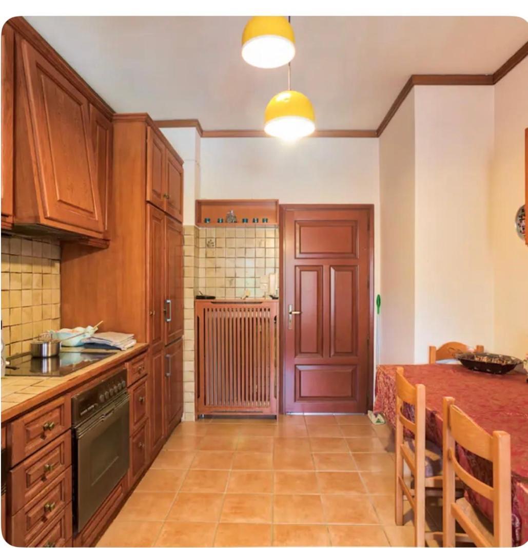 Home4U, Just 7Km From Airport Markópoulon Exterior foto